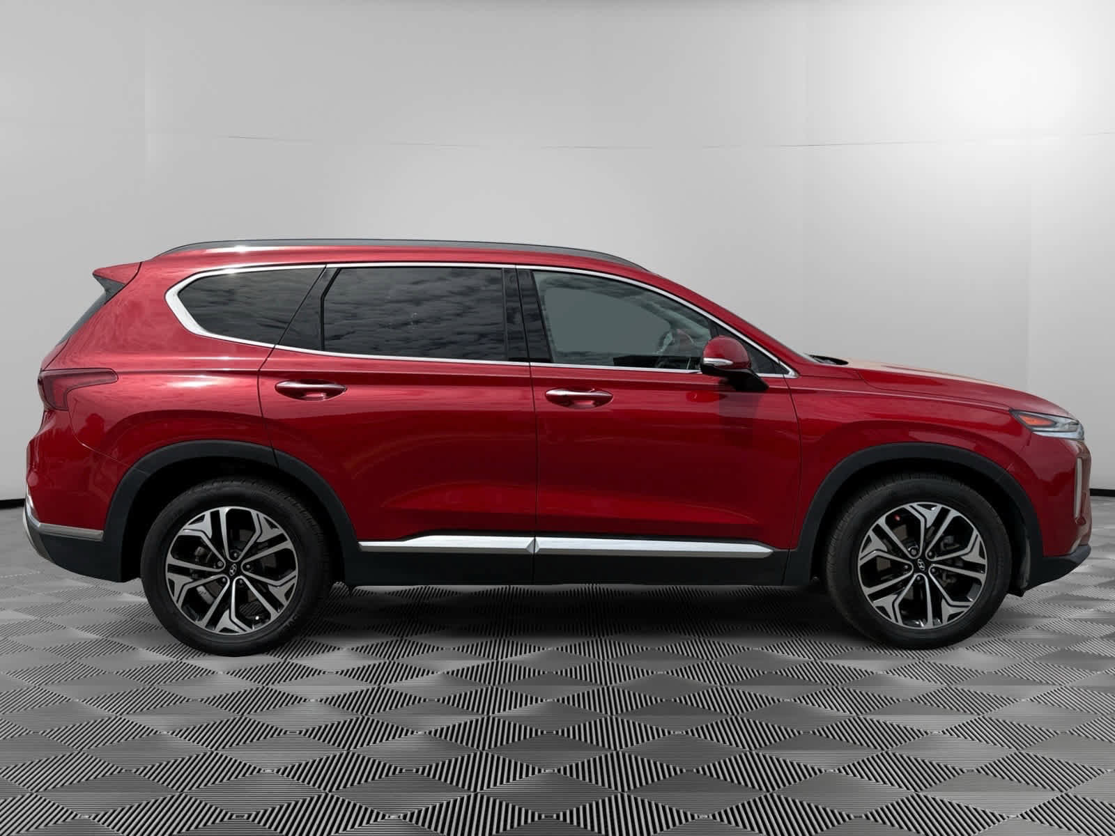 Used 2019 Hyundai Santa Fe FWD image 6