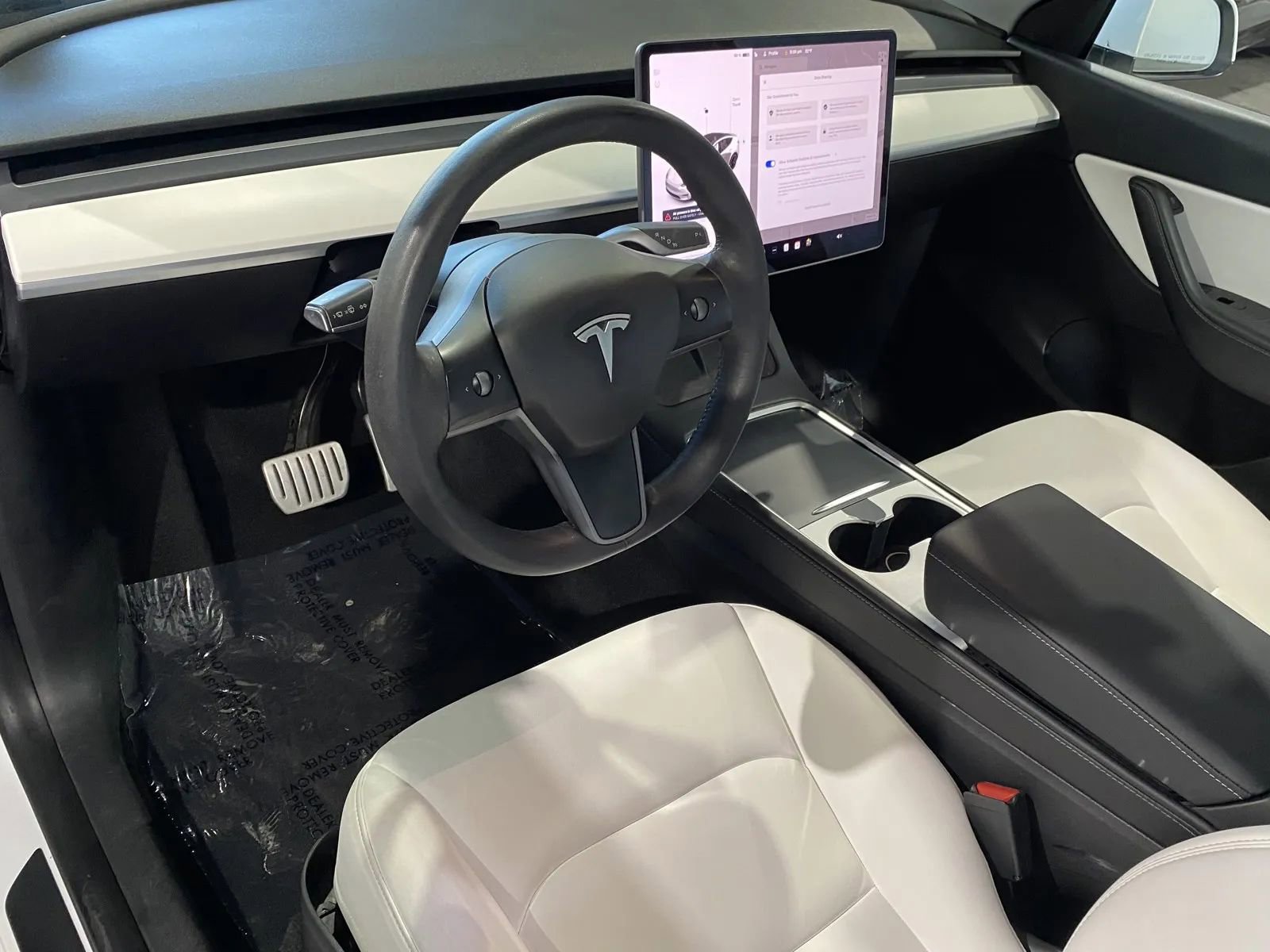 Used 2022 Tesla Model Y Performance image 10