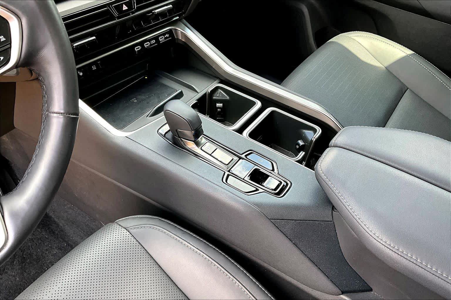 Certified 2025 Lexus TX 350 FWD w/ Technology Package image 17