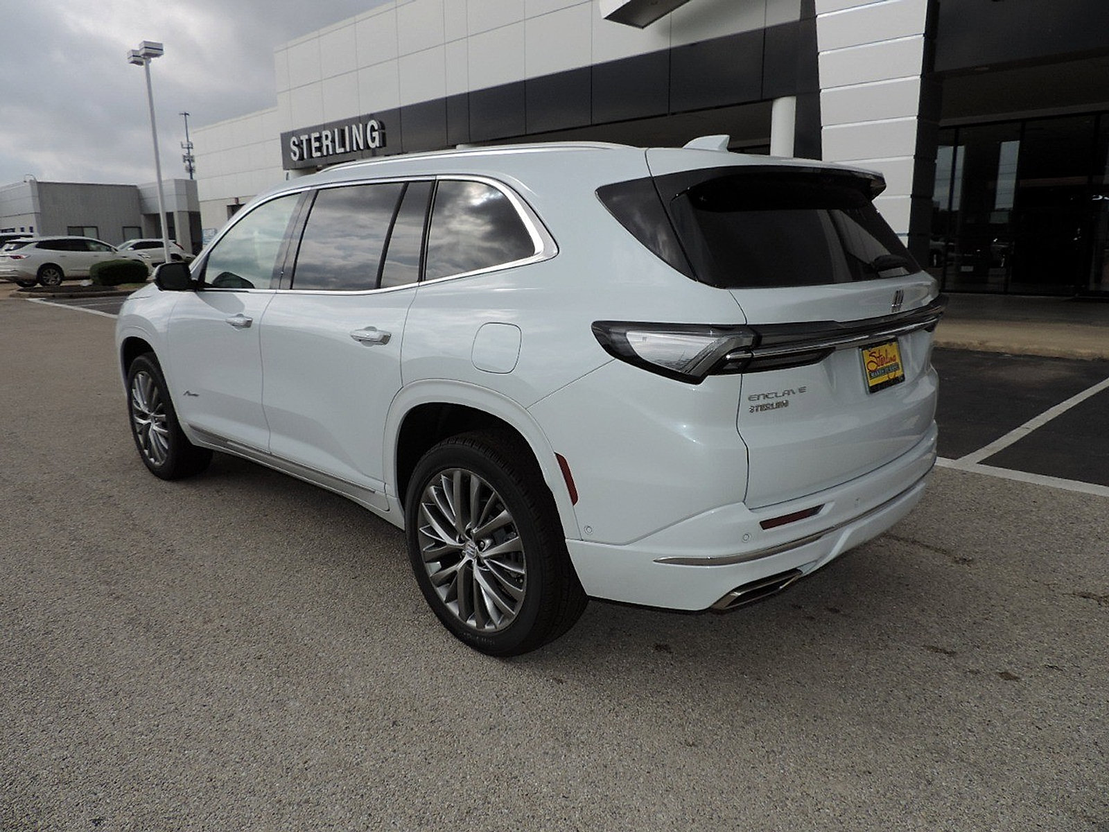 New 2026 Buick Enclave Avenir w/ Super Cruise Package FWD image 7