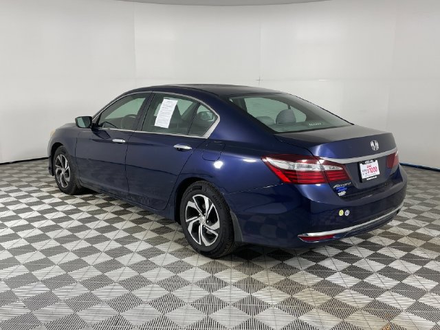 Used 2017 Honda Accord LX image 14