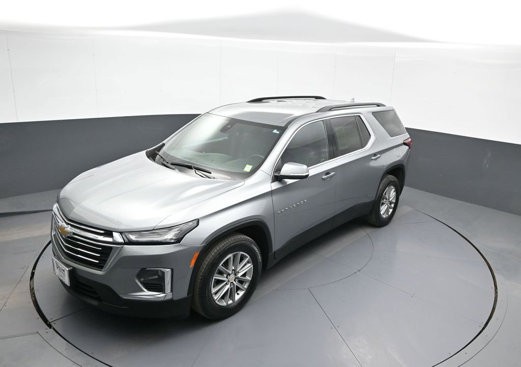 Used 2023 Chevrolet Traverse LT AWD/4WD image 35