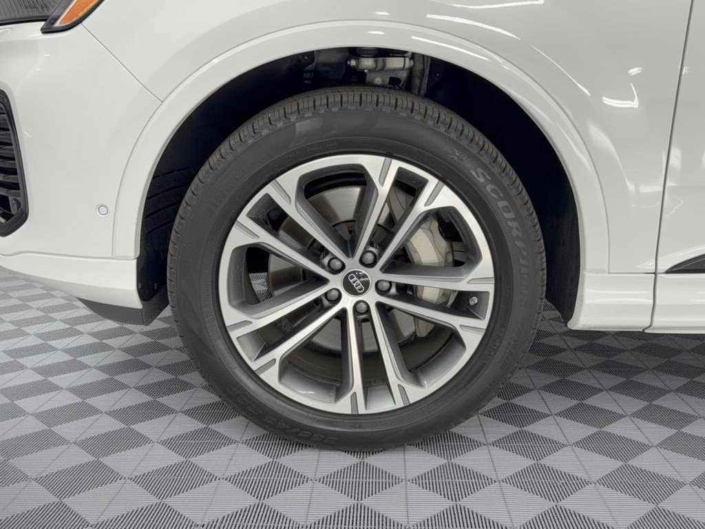 Certified 2026 Audi Q7 3.0T Premium AWD/4WD image 13
