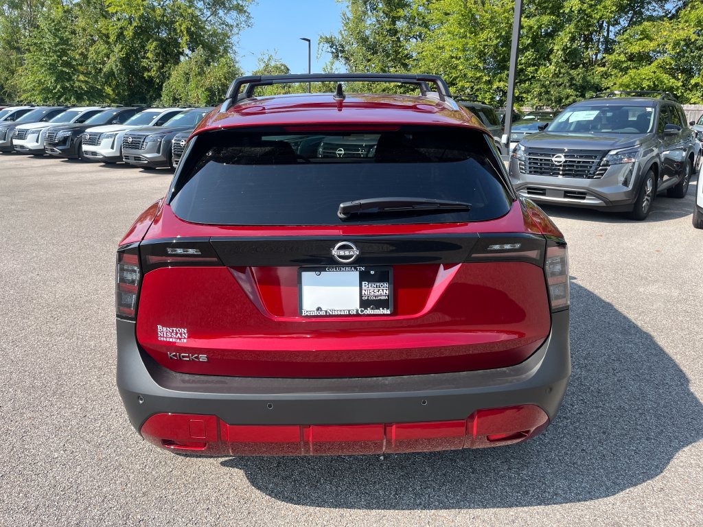 New 2027 Nissan Kicks SR w/ SR Premium Package FWD image 8