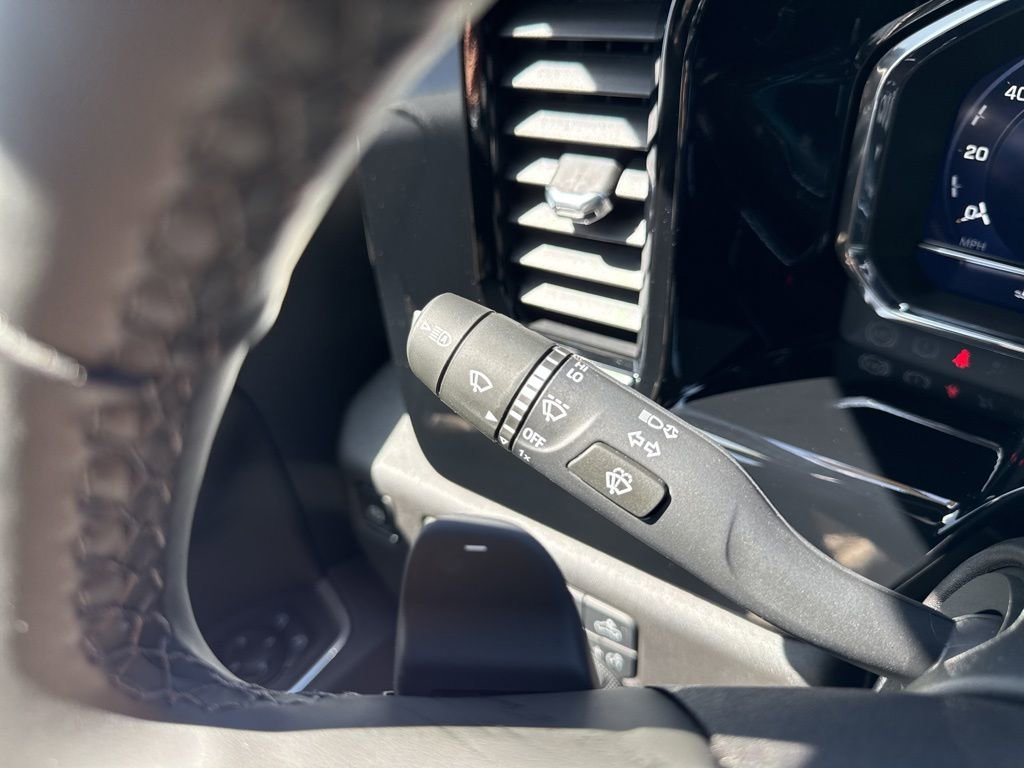 New 2025 Chevrolet Silverado 1500 RST w/ Convenience Package II AWD/4WD image 12