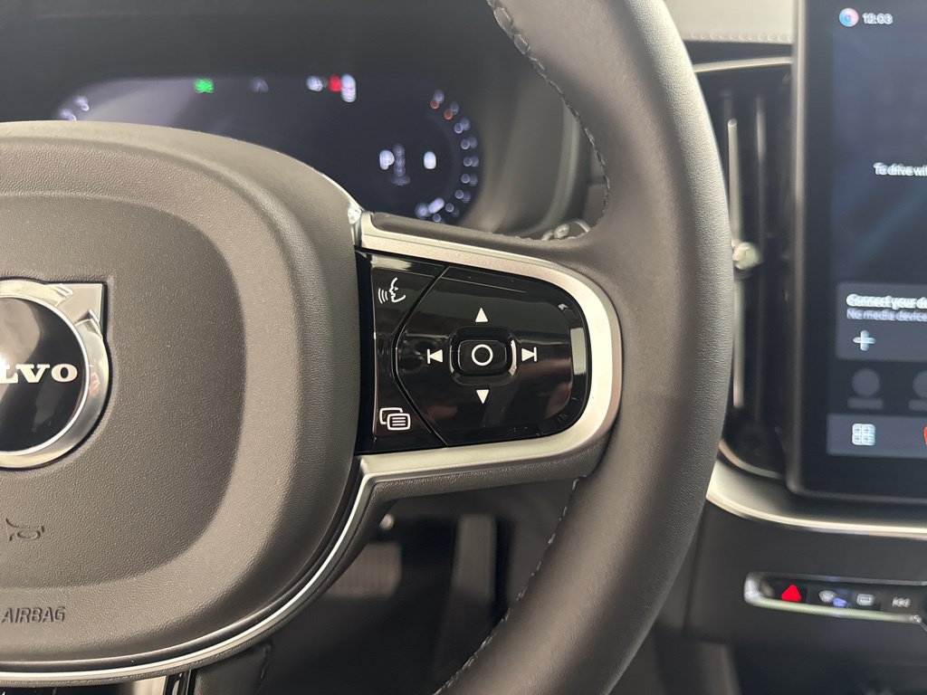 New 2026 Volvo XC90 B6 Plus AWD/4WD image 10