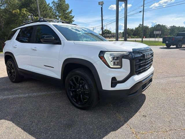 Used 2026 GMC Terrain Elevation w/ Elevation Premium Package AWD/4WD image 6