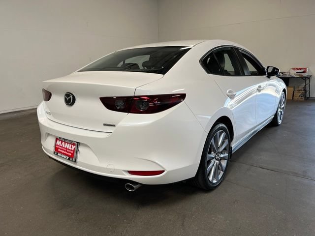 Used 2021 MAZDA MAZDA3 s FWD image 3