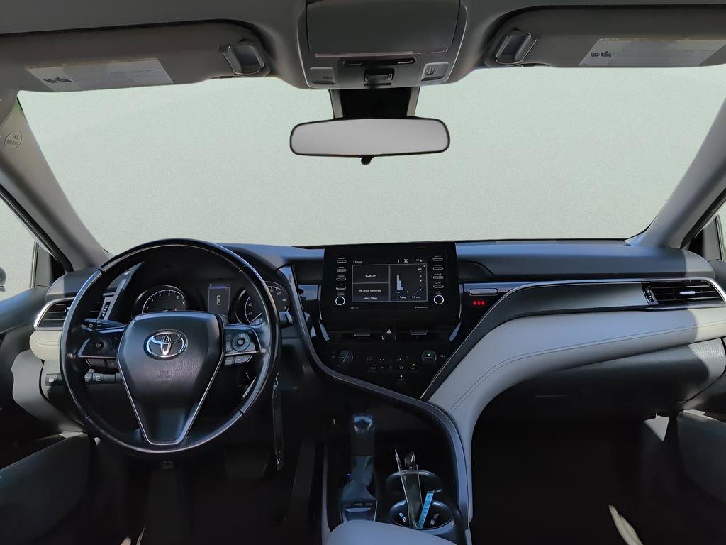 Used 2023 Toyota Camry SE image 12