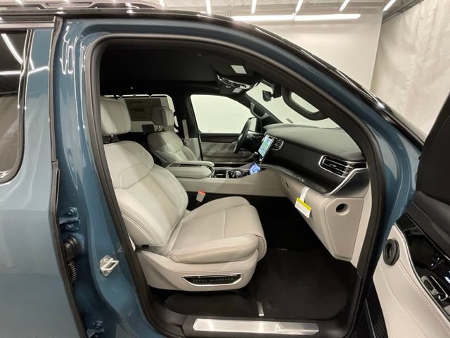 New 2026 Jeep Grand Wagoneer Summit w/ Rear Seat Video Group I AWD/4WD image 23