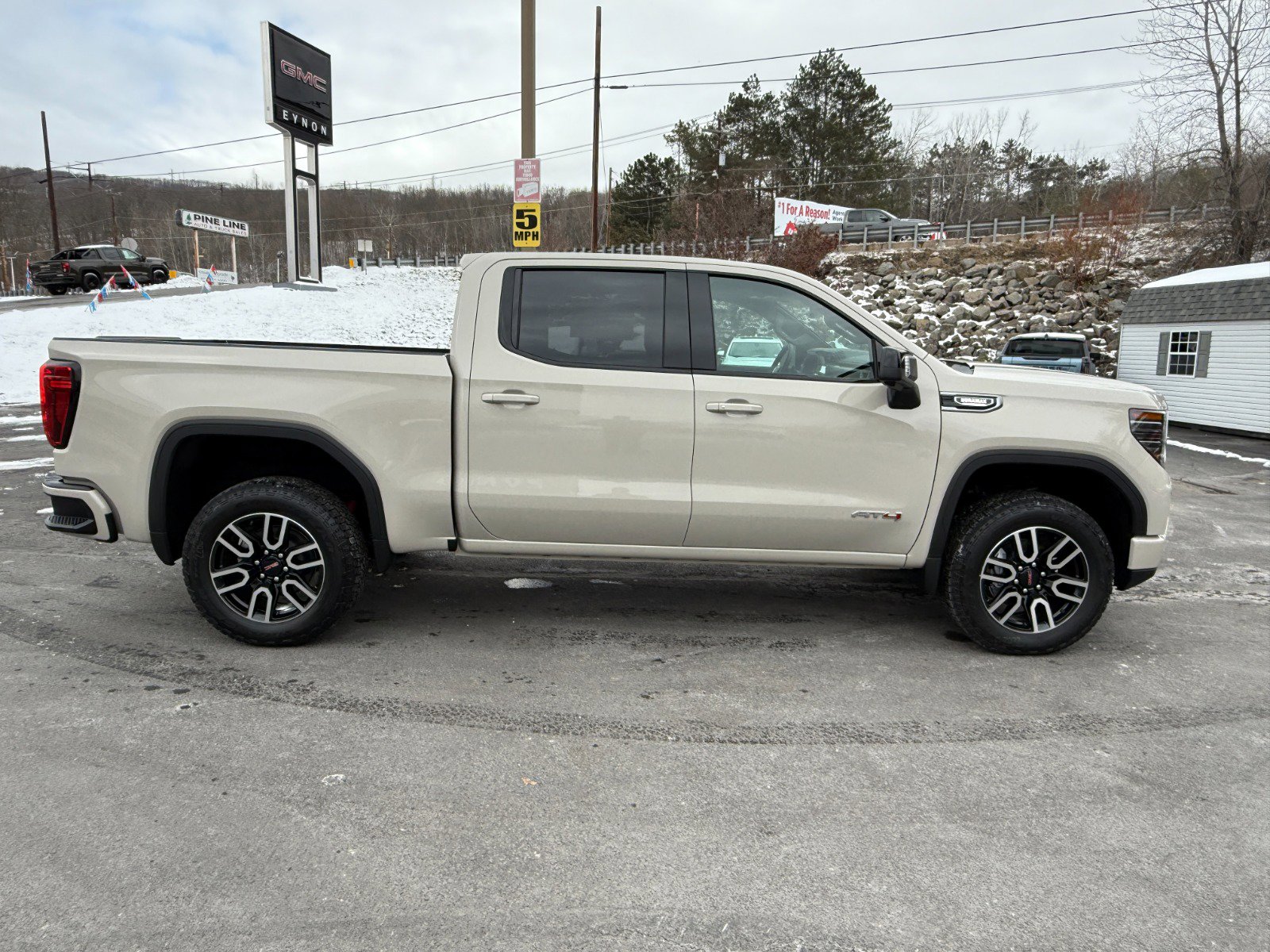 New 2026 GMC Sierra 1500 AT4 w/ AT4 Premium Package image 6
