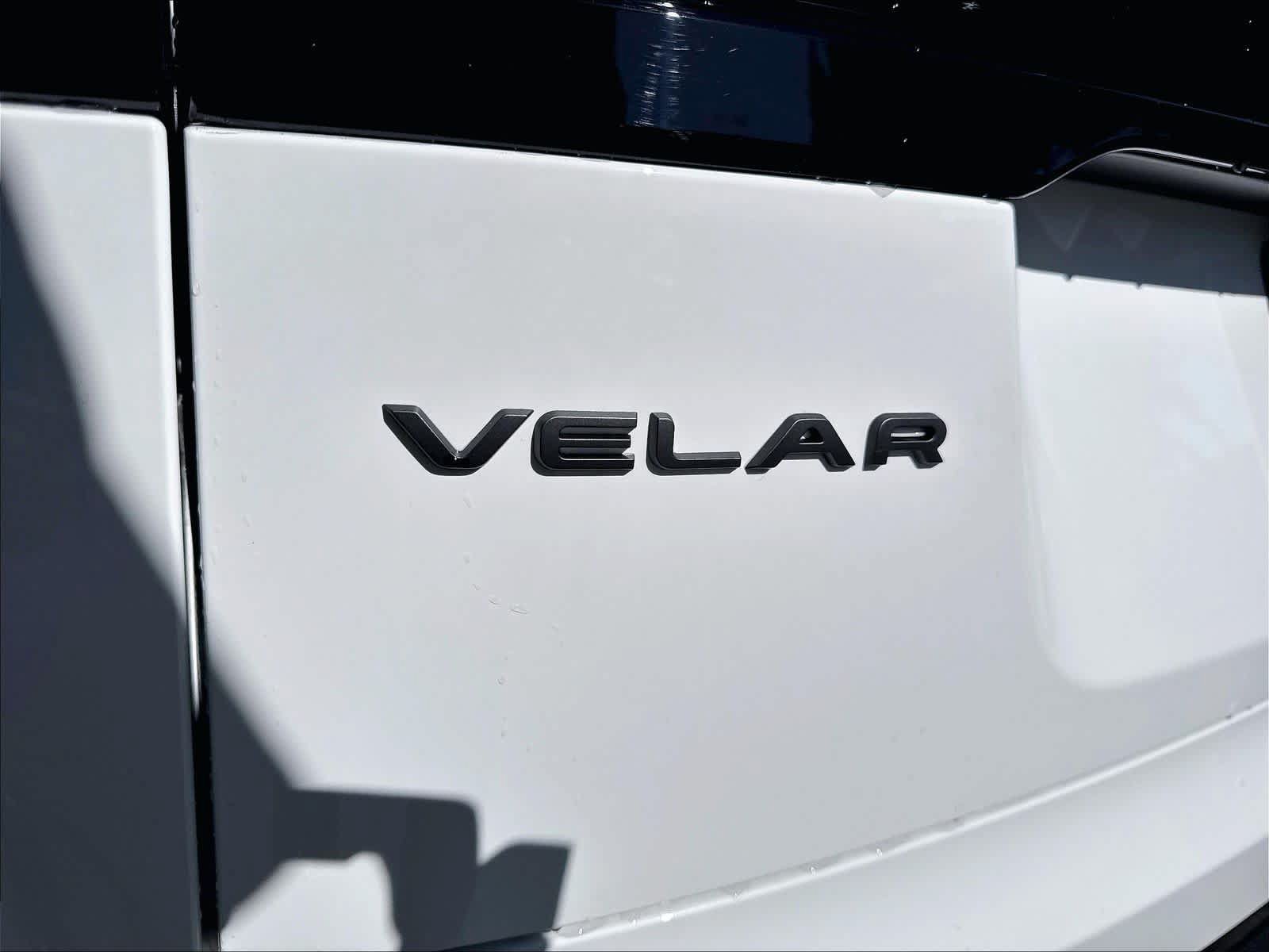 New 2026 Land Rover Range Rover Velar Dynamic SE AWD/4WD image 26