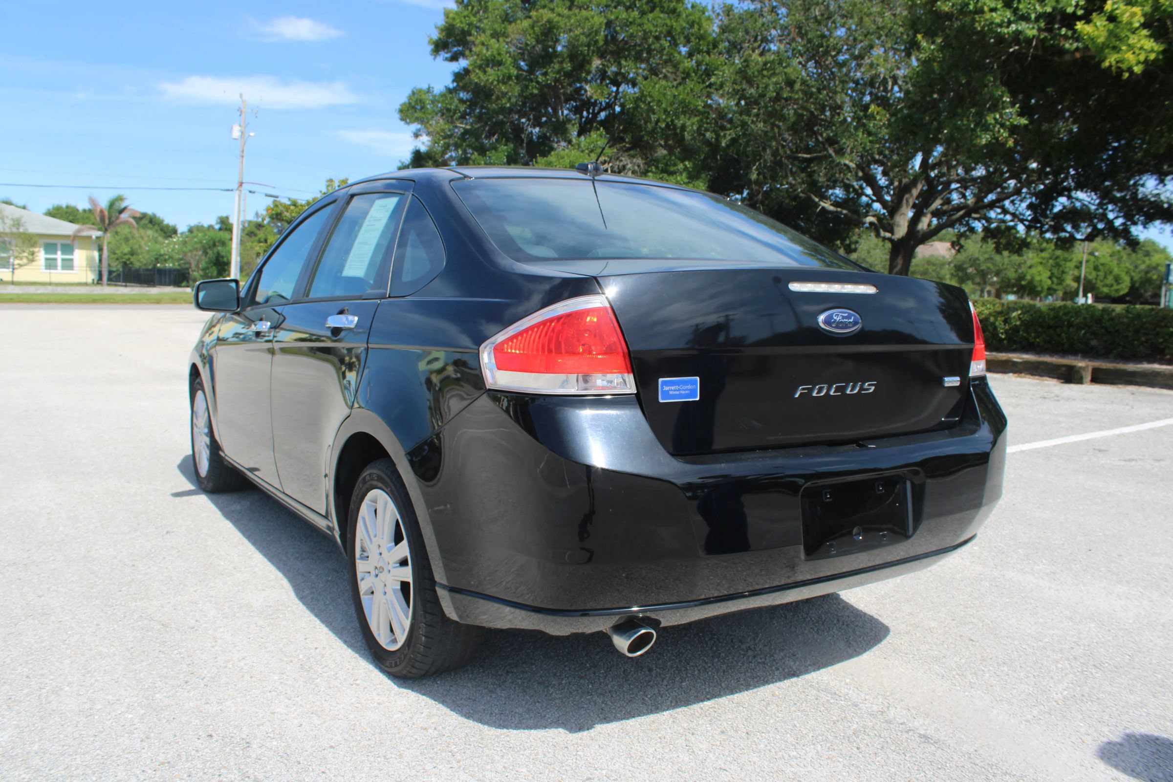 Used 2011 Ford Focus SEL w/ 301A Rapid Spec Order Code FWD image 10