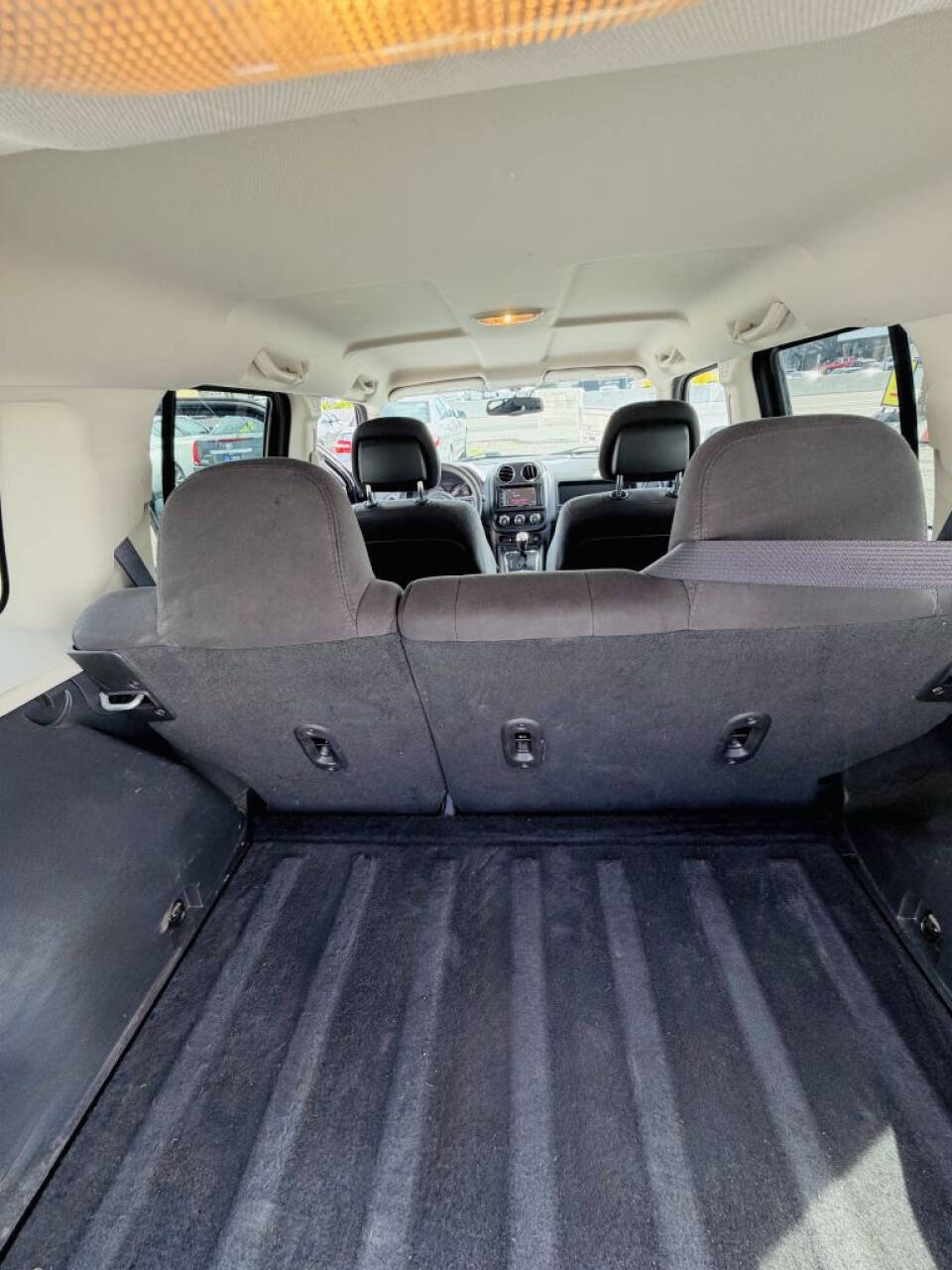 Used 2016 Jeep Patriot Sport w/ Power Value Group AWD/4WD image 19