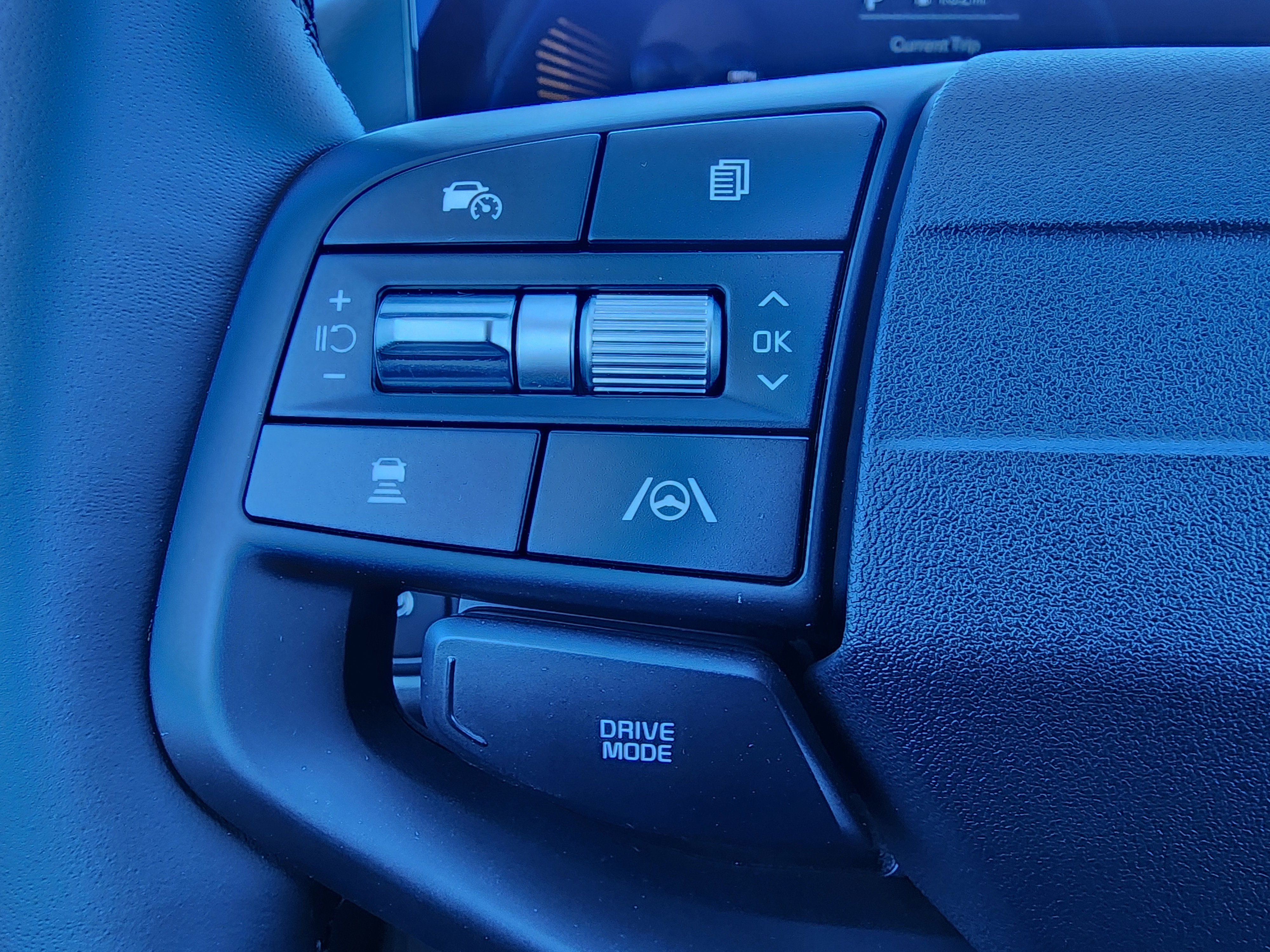 New 2026 Kia Sportage EX image 16