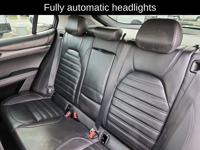 Used 2019 Alfa Romeo Stelvio Ti Lusso w/ Quick Order Package 22X Lusso image 28