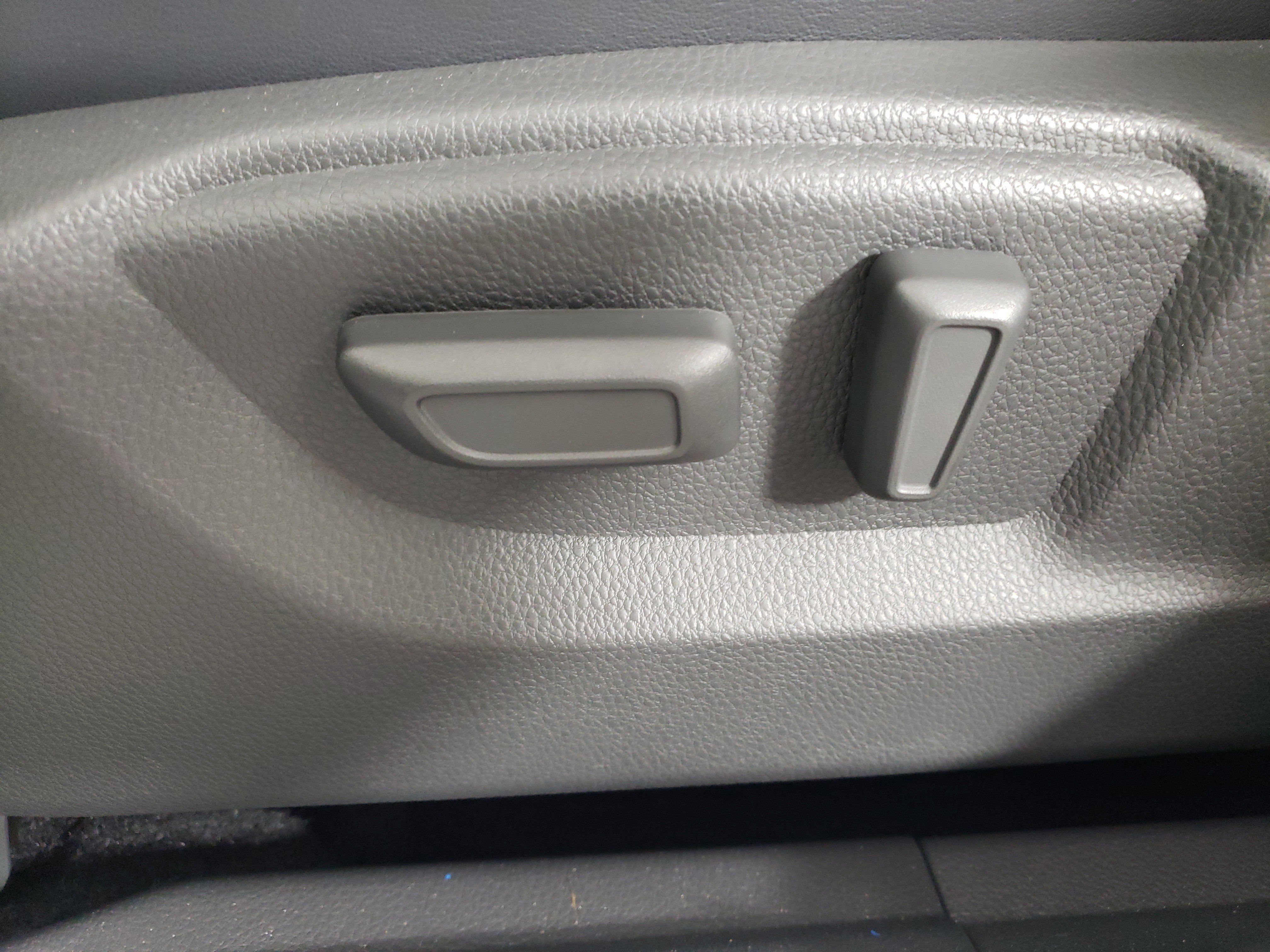 New 2026 Mitsubishi Eclipse Cross SE image 9