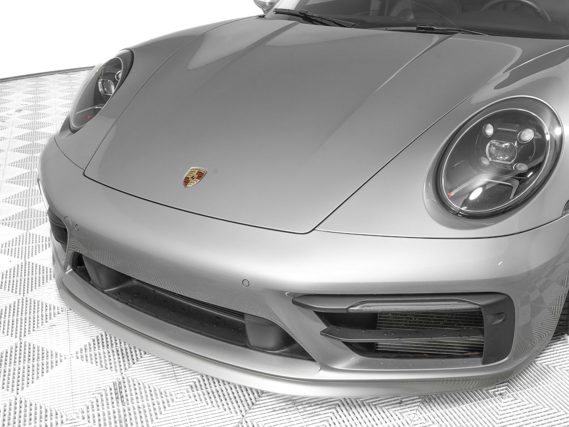 Used 2020 Porsche 911 Carrera S RWD image 26