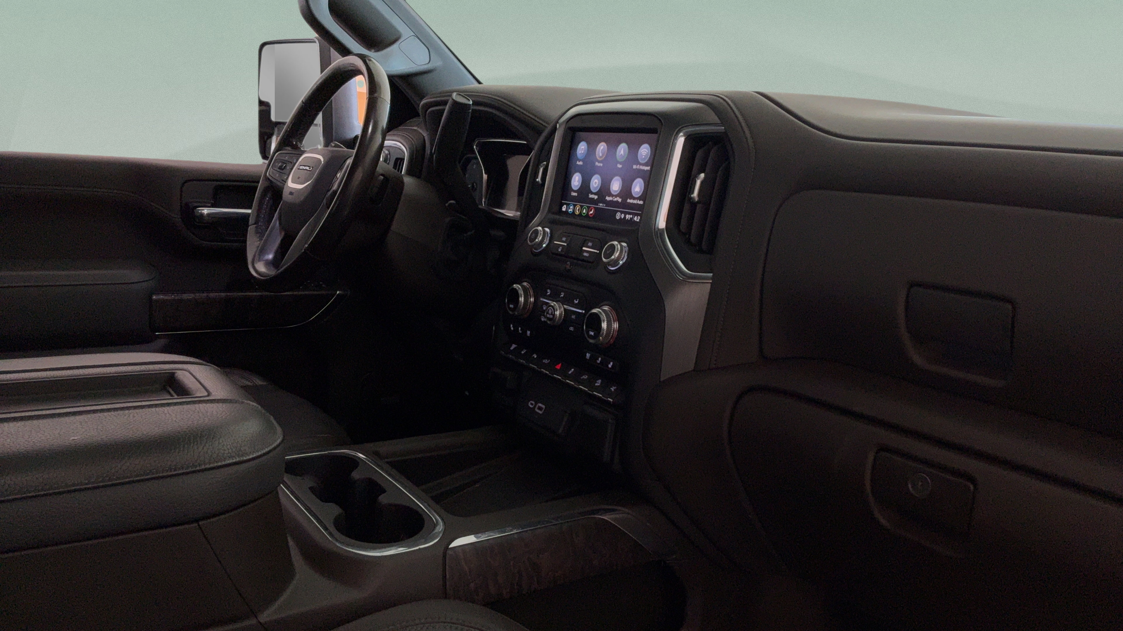 Used 2022 GMC Sierra 3500 Denali w/ Denali Ultimate Package AWD/4WD image 42