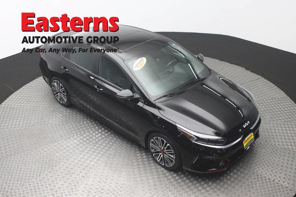 Used 2023 Kia Forte GT w/ GT2 Package FWD image 3