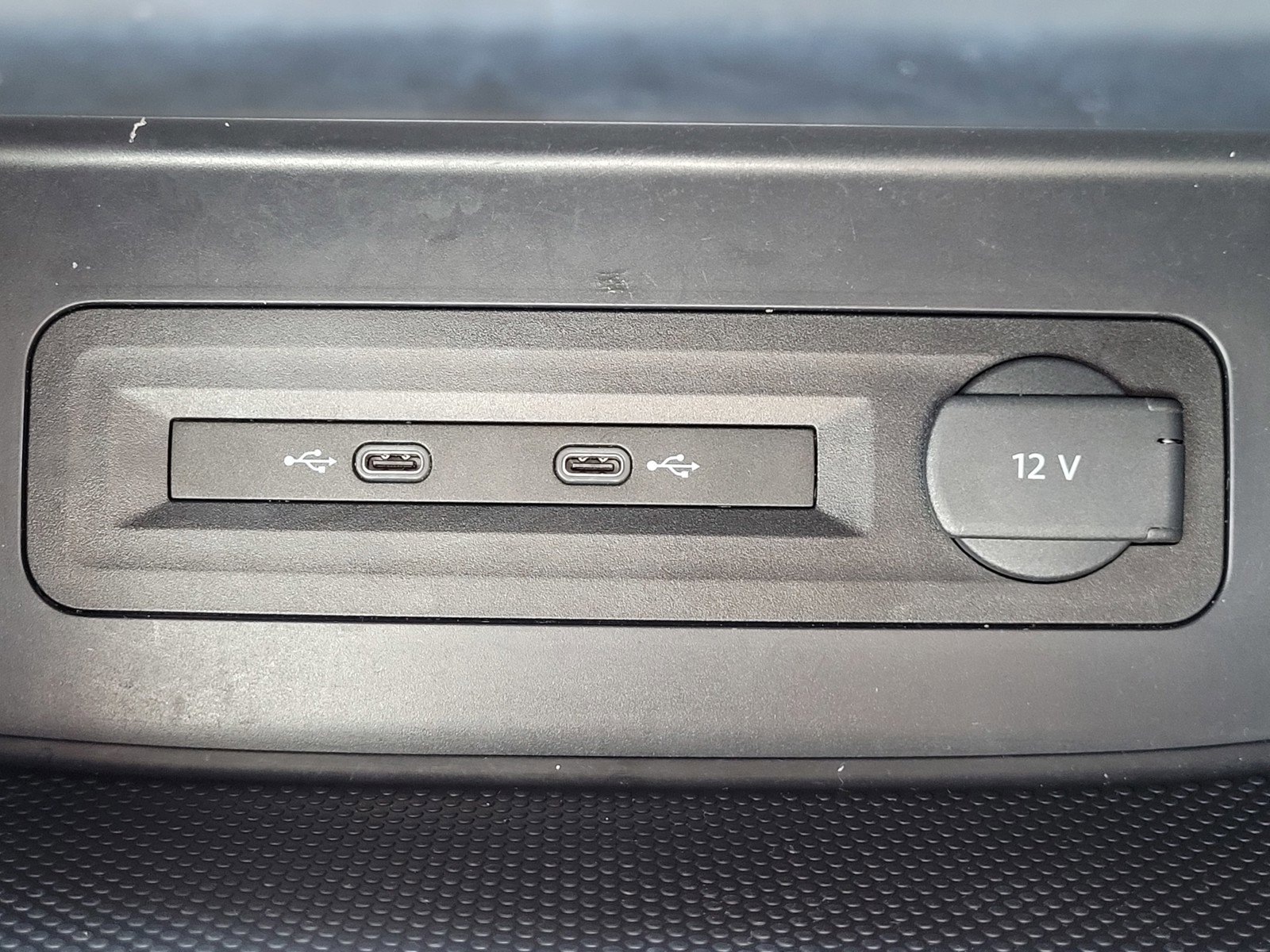 Used 2020 Volkswagen Atlas S w/ Towing Package image 17