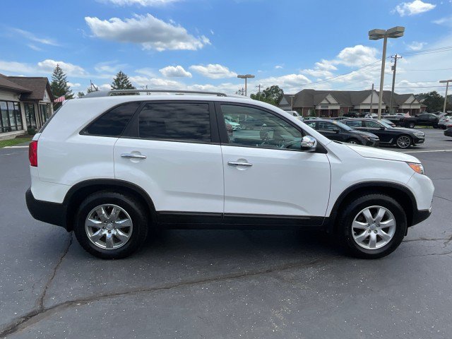 Used 2013 Kia Sorento LX w/ Convenience Pkg FWD image 7