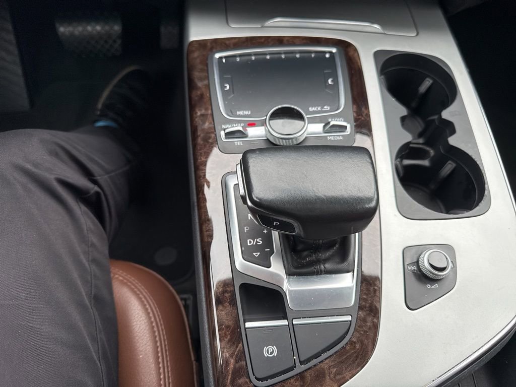 Used 2018 Audi Q7 2.0T Premium Plus w/ Premium Plus Package image 22