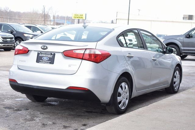 Used 2016 Kia Forte LX image 6