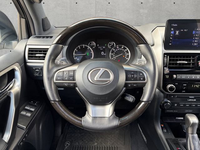 Used 2023 Lexus GX 460 Luxury w/ Accessory Package image 21