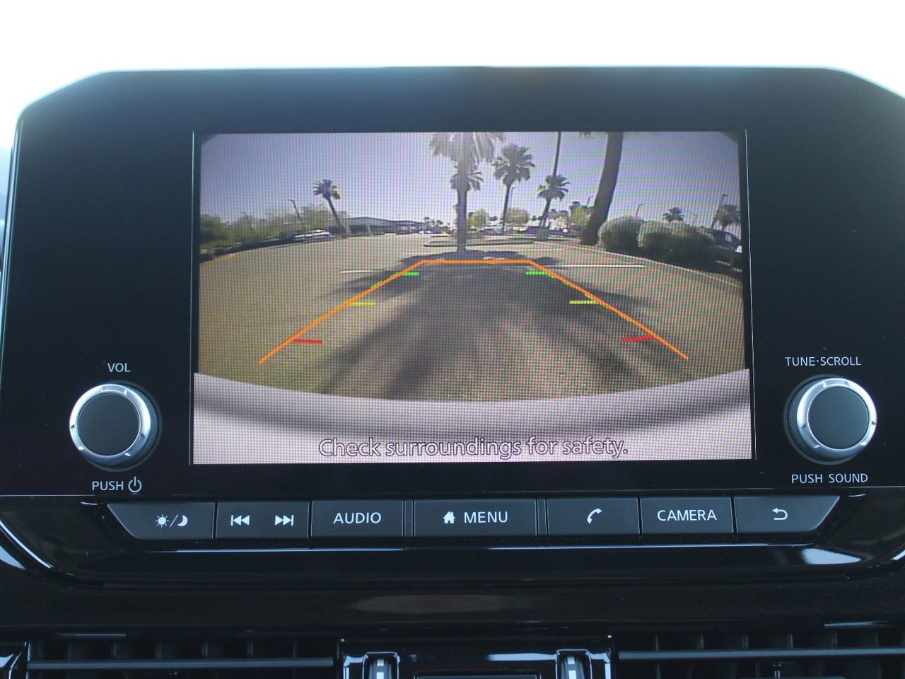 Used 2025 Nissan Pathfinder SV AWD/4WD image 20