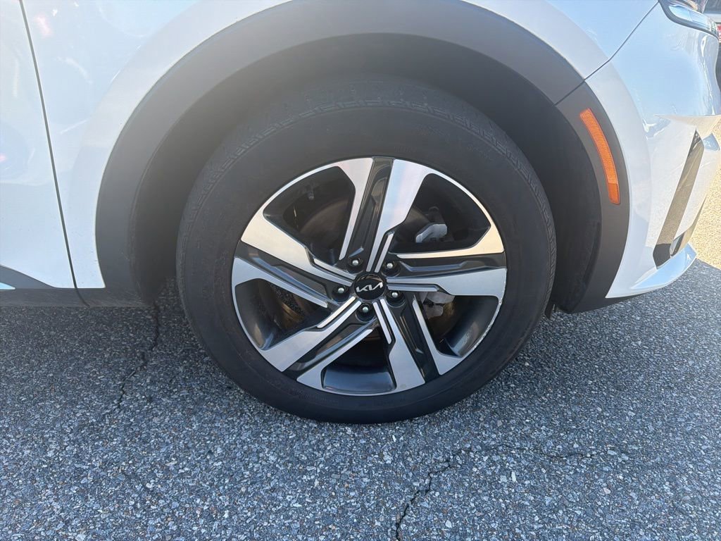 Used 2023 Kia Sorento EX image 5