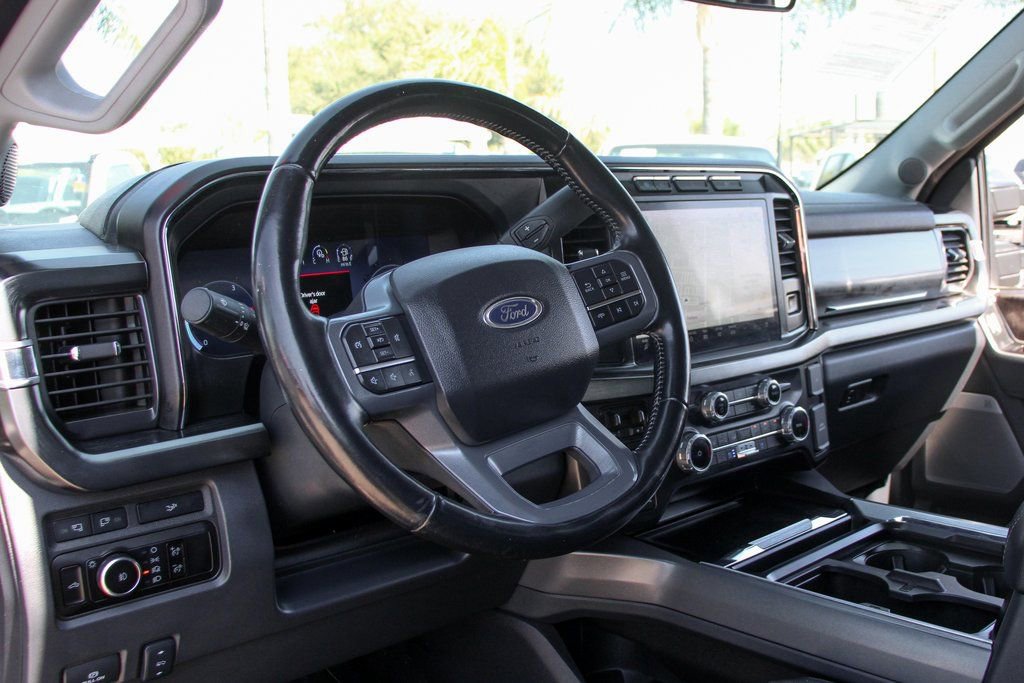 Used 2023 Ford F250 Lariat w/ Black Appearance Package image 20