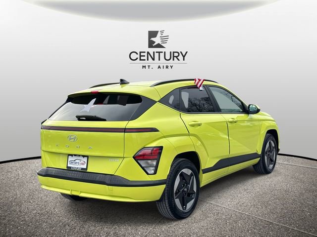 Used 2024 Hyundai Kona SEL image 2