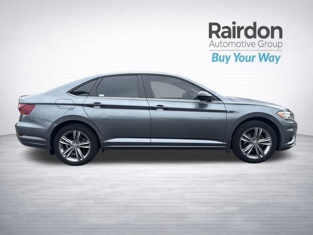 Used 2019 Volkswagen Jetta R-Line w/ R-Line Cold Weather Package FWD image 8