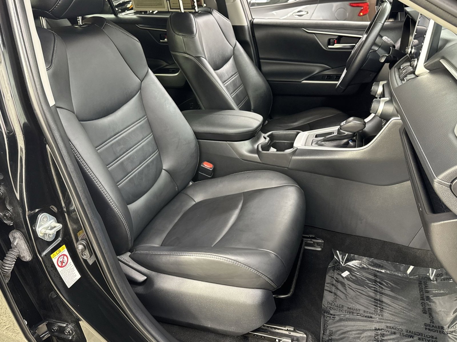 Used 2019 Toyota RAV4 XLE Premium w/ Advanced Technology Package image 30