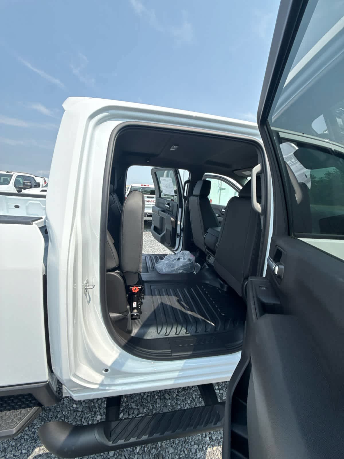 New 2026 GMC Sierra 2500 Pro w/ Convenience Package AWD/4WD image 35