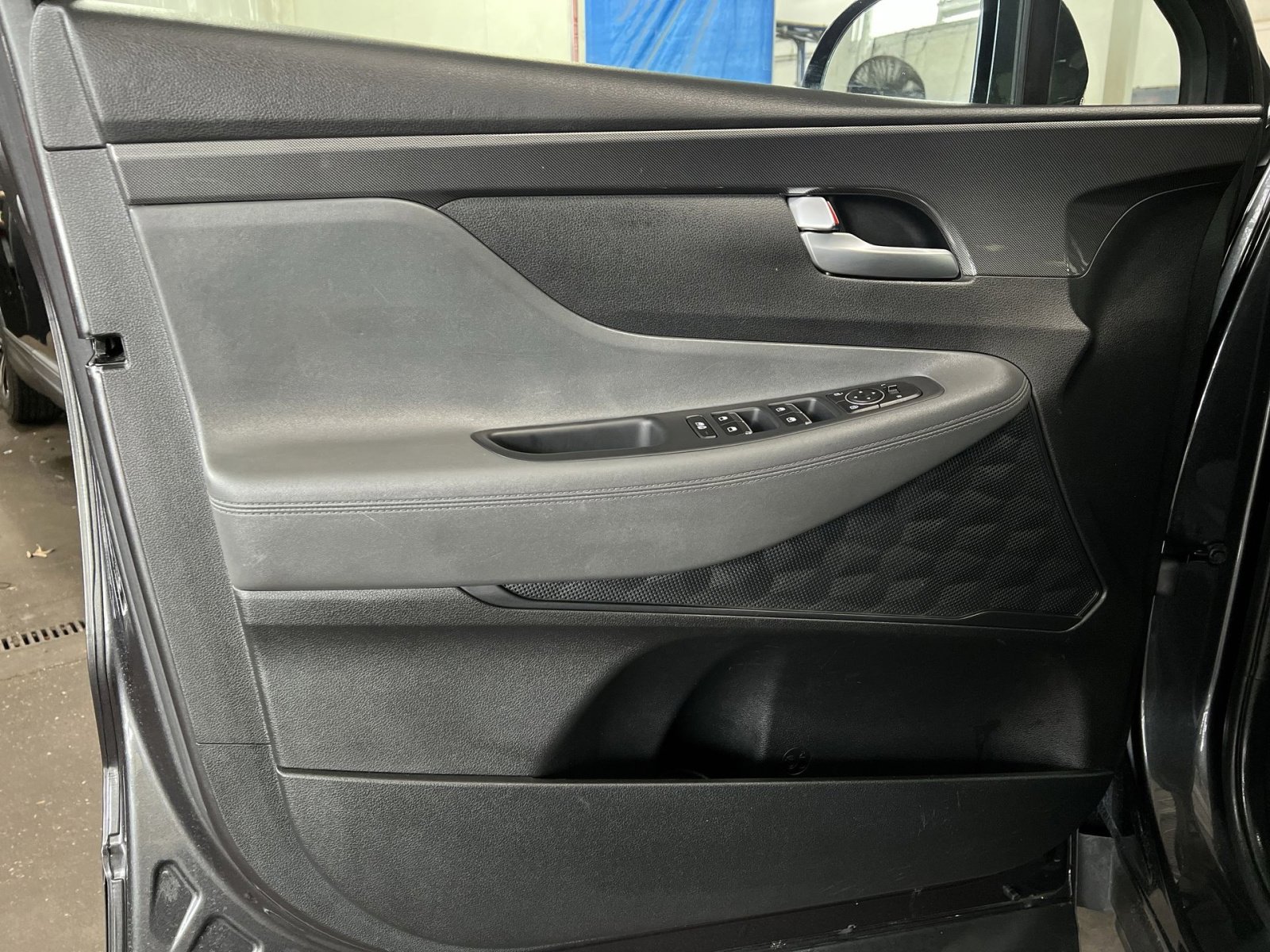 Used 2023 Hyundai Santa Fe SEL image 14