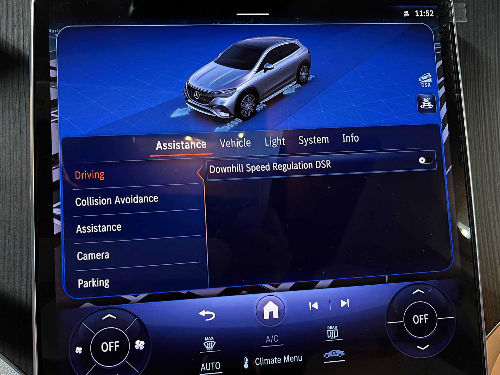 Used 2026 Mercedes-Benz EQE 320 4MATIC SUV image 39