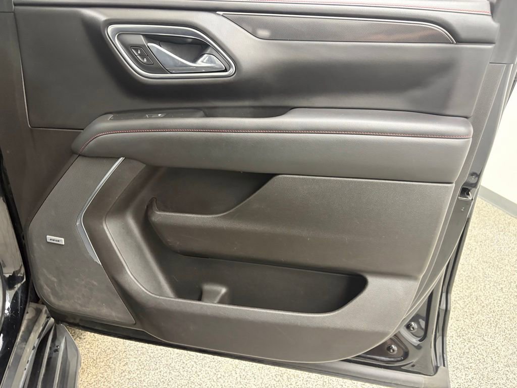 Used 2021 Chevrolet Tahoe RST w/ Luxury Package image 31