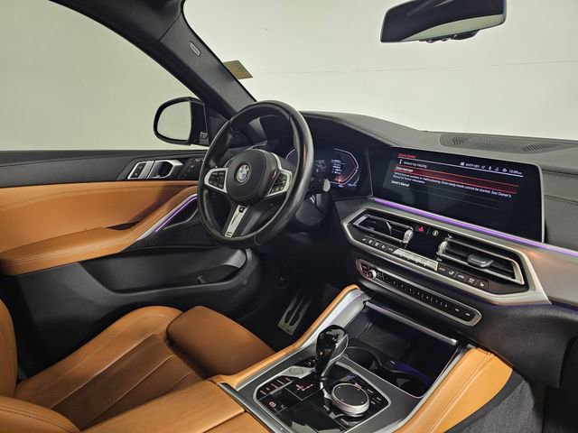 Used 2022 BMW X6 xDrive40i w/ M Sport Package image 10