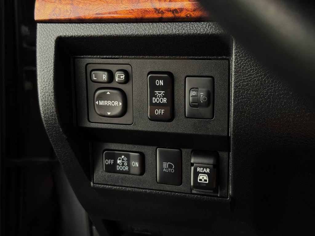 Used 2021 Toyota Tundra 1794 Edition AWD/4WD image 16