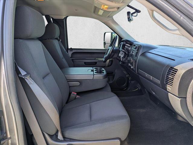 Used 2012 Chevrolet Silverado 2500 LT w/ Interior Plus Package AWD/4WD image 18