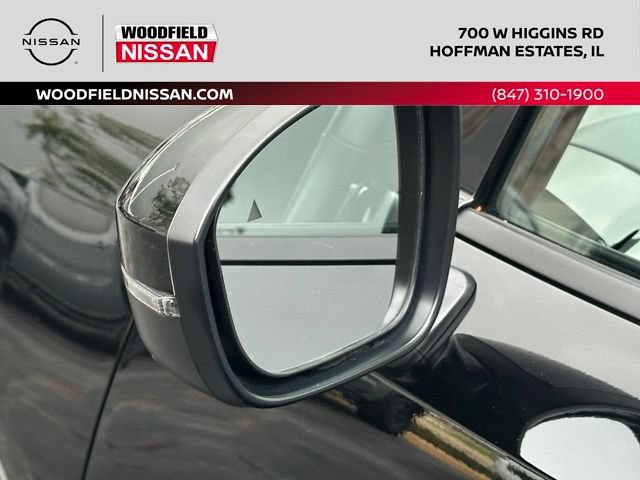 Certified 2025 Nissan Kicks SR w/ SR Premium Package AWD/4WD image 11
