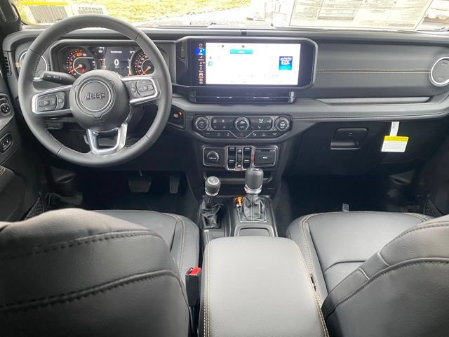 New 2026 Jeep Wrangler Unlimited Sahara AWD/4WD image 34