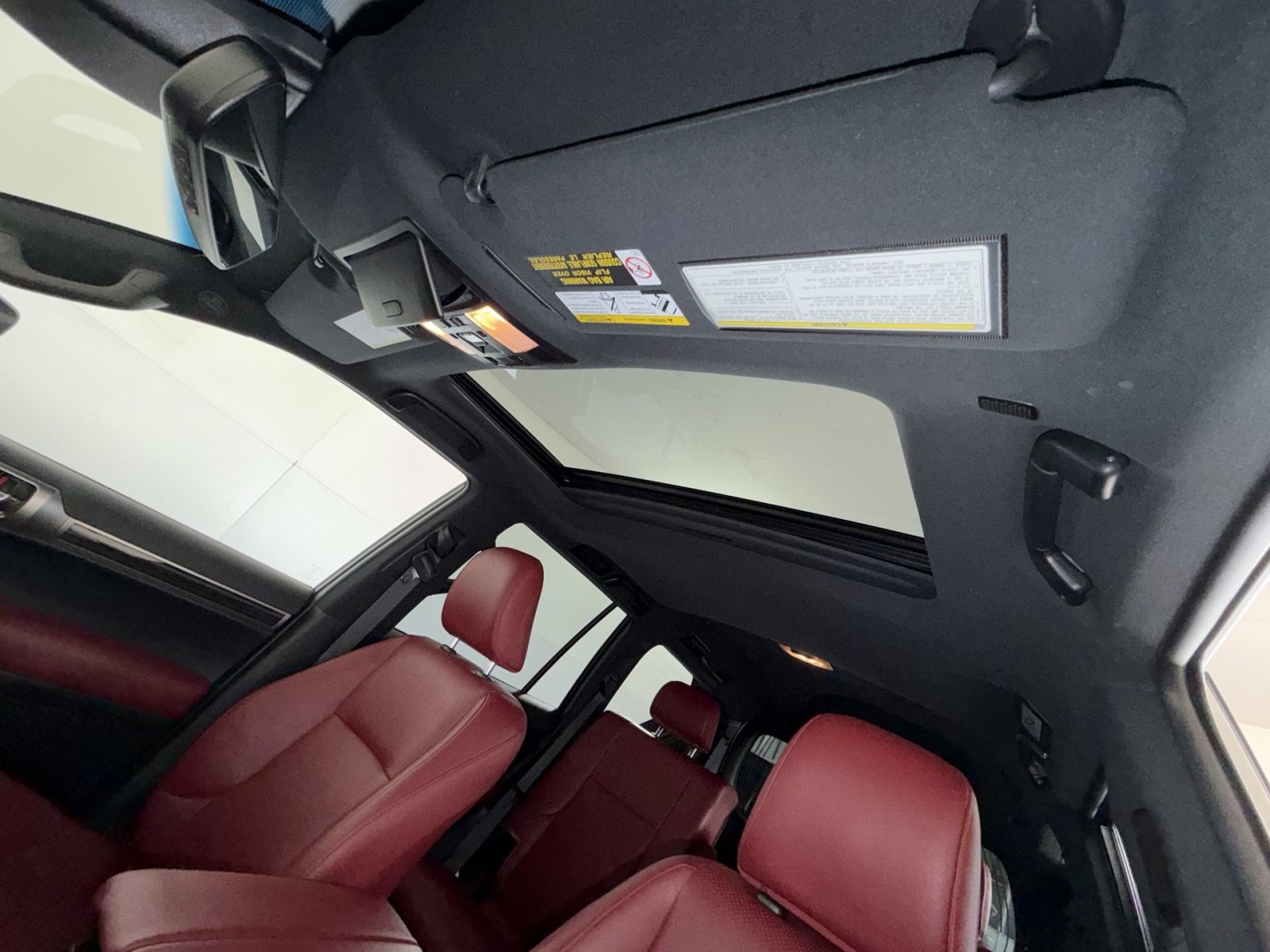 Used 2023 Lexus GX 460 Luxury w/ Sport Design Package AWD/4WD image 24