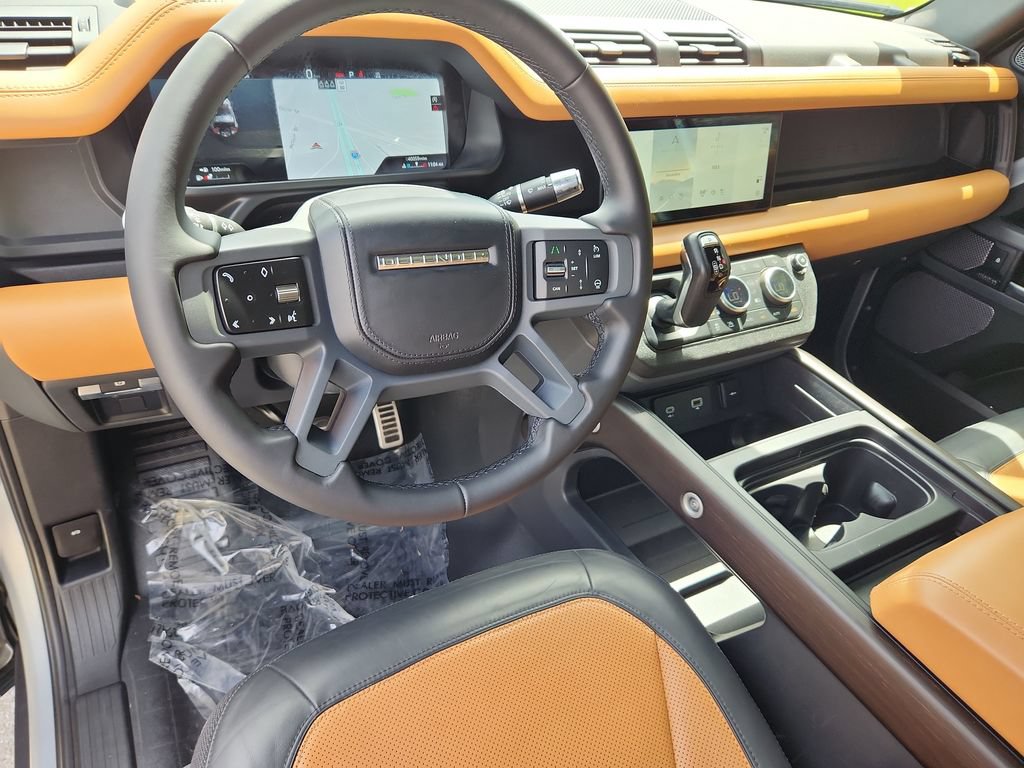 Used 2021 Land Rover Defender 90 X AWD/4WD image 14