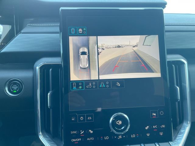 Used 2025 GMC Acadia Elevation image 23