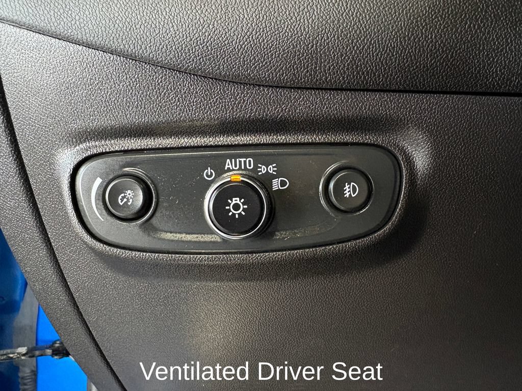Used 2024 Chevrolet Equinox Premier AWD/4WD image 19