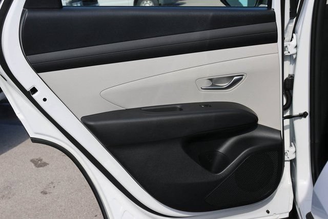 New 2026 Hyundai Tucson SE FWD image 11