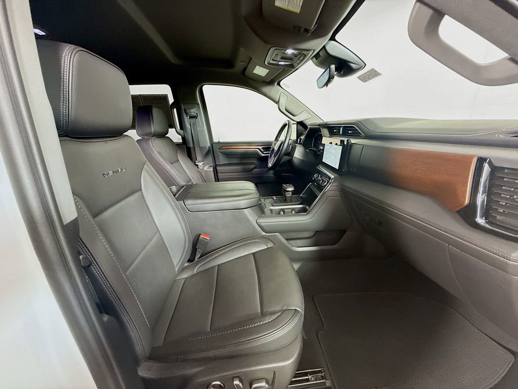 Used 2024 GMC Sierra 1500 Denali w/ Technology Package image 29
